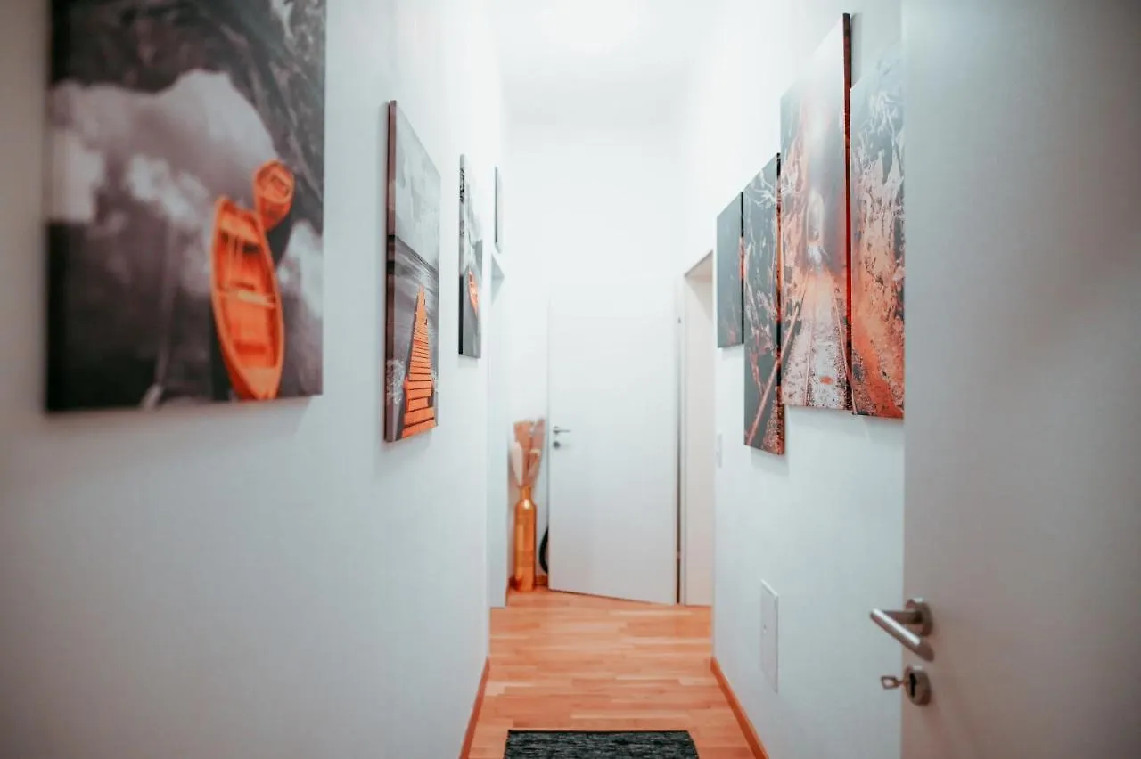 Vienna Central Apartment 4