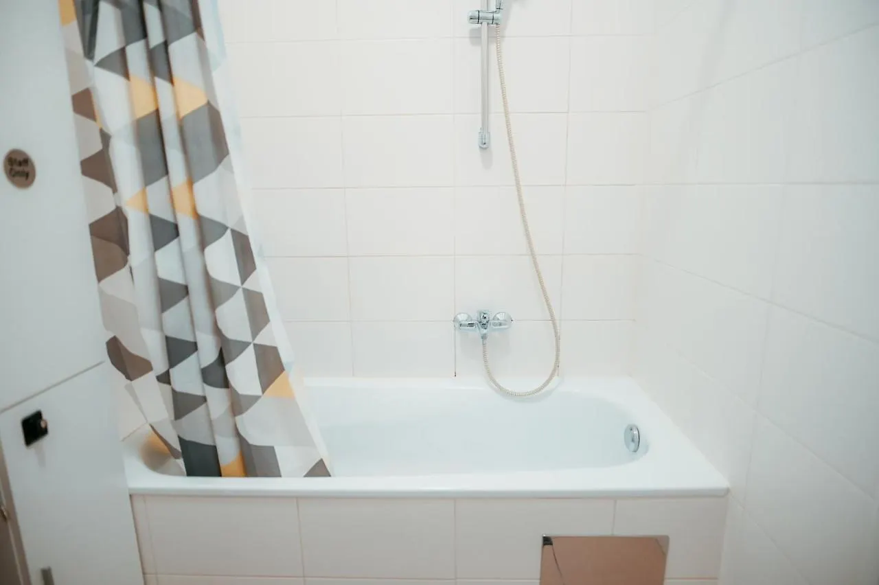 Vienna Central Apartment 4